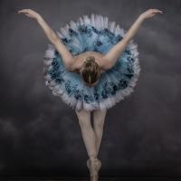 Dancers Reverence by Darren Summers